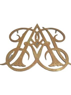 Beautiful Large Solid Brass Trivet Colonial Williamsburg 1950 Queen Ann Cypher